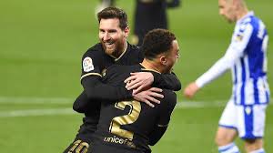 届比赛中屡 届比赛中屡